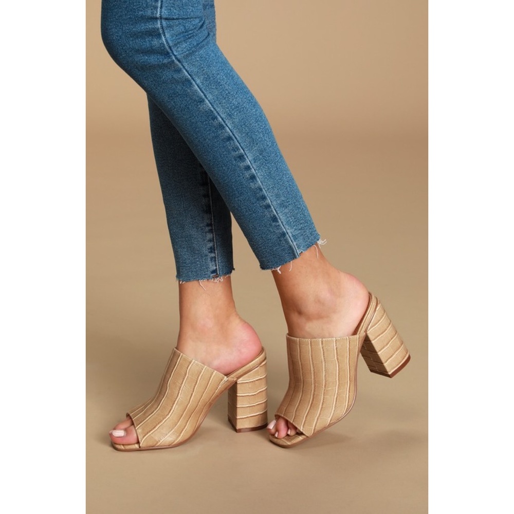 NEW Lulus Raelynn Nude Croc Peep Toe Mules - Picture 1 of 7